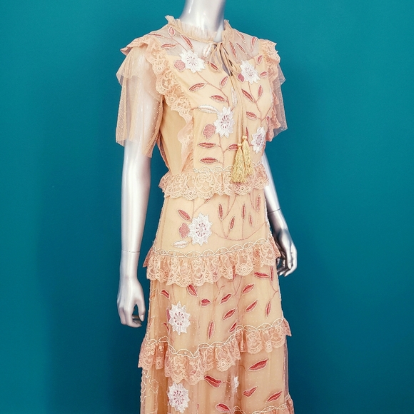 🆕️ 🎬💐 FROCK & FRILL Tiered Floral Maxi Dress // (NWT) - Picture 5 of 10